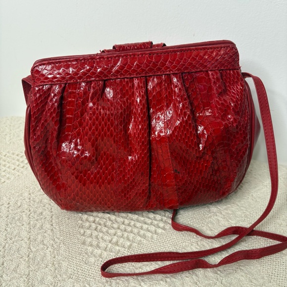 80s 90s Vintage Aspects Red Snakeskin Leather Crossbody Bag - Picture 7 of 11